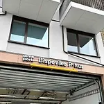 아파트 Brand New And Modern In Center *
